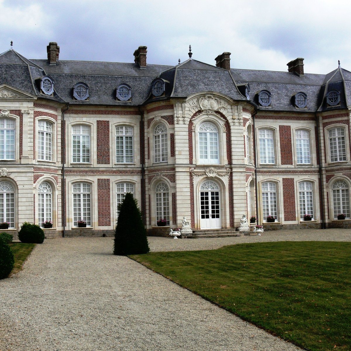 Château de Long Aktuell für 2022 Lohnt es sich? (Mit fotos)