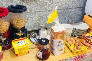 用餐 