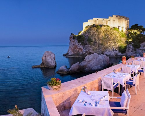 Nautika Restaurant