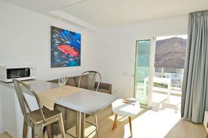 Room & Suite