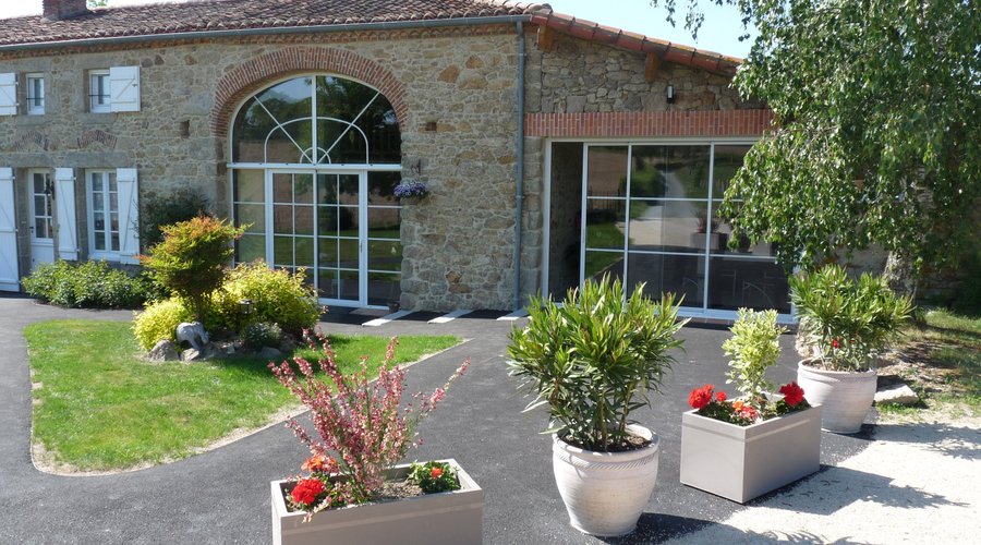 arrivée à la maison, vue sur la salle à manger