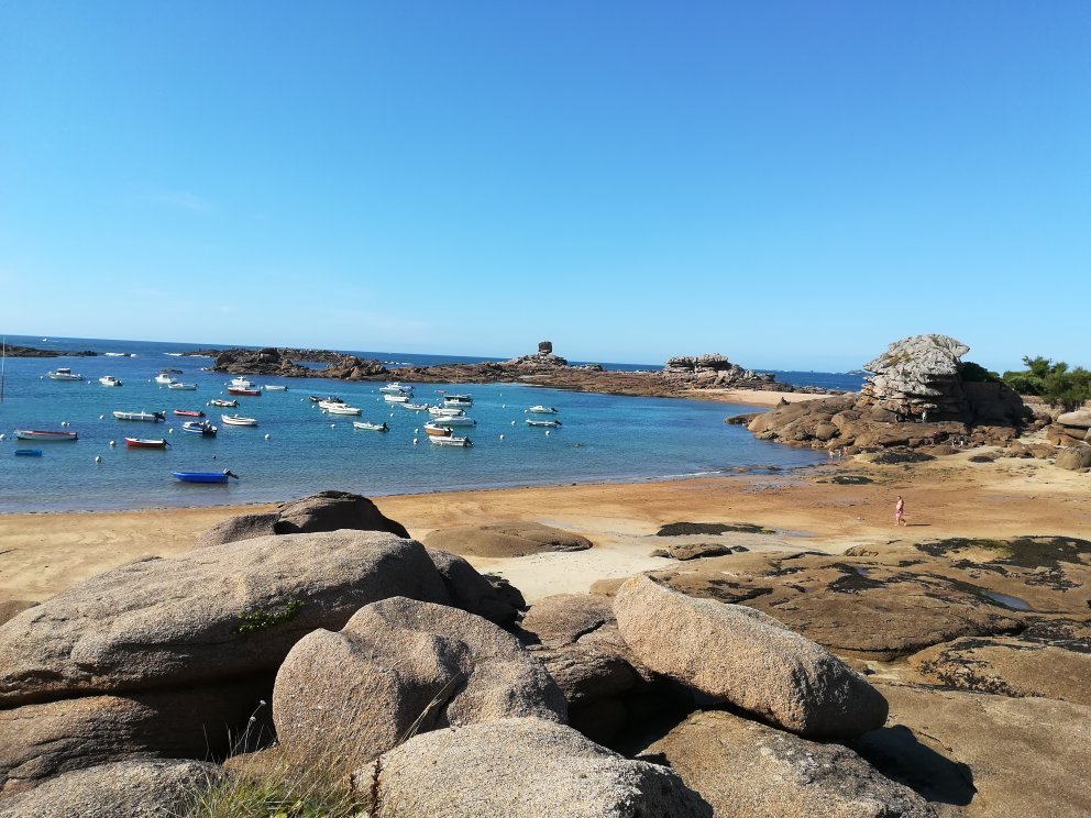 Plage de la Greve Blanche (Tregastel) - 2023 Alles wat u moet weten ...