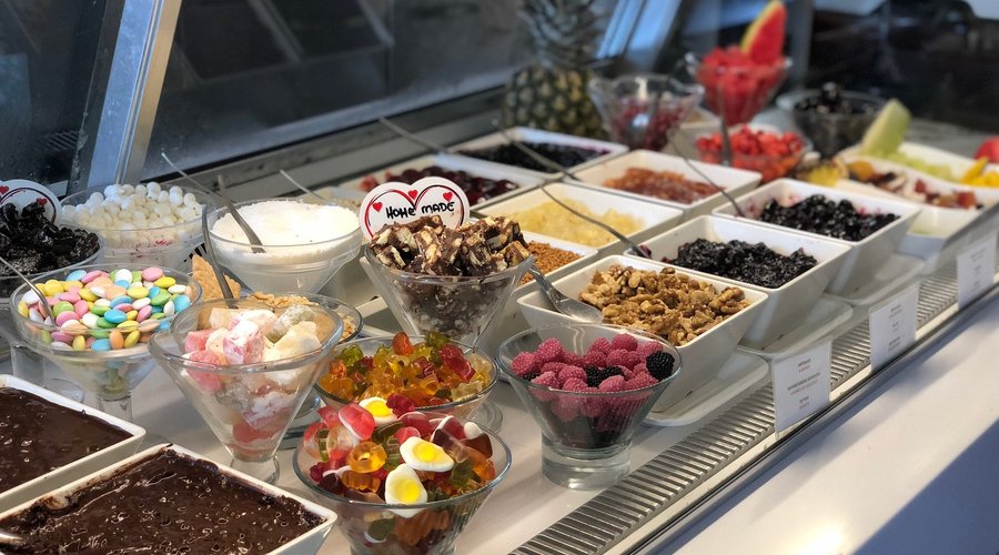 Delicious toppings 