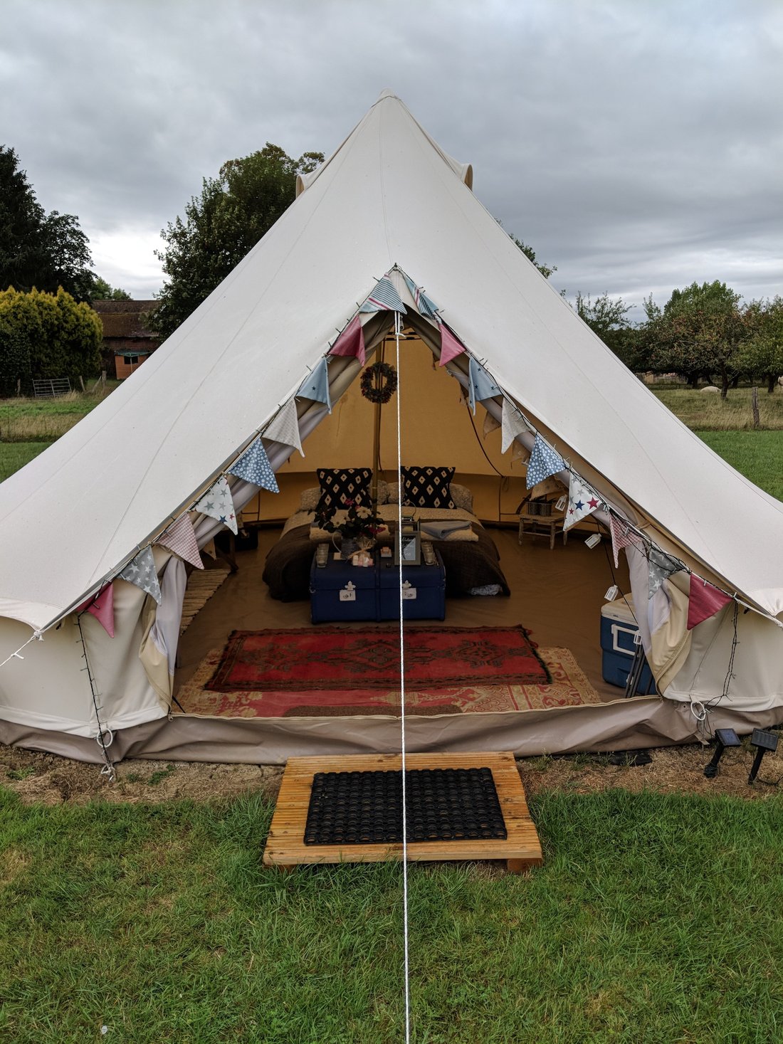 Glamping Holiday Kitchenettes: Pictures & Reviews - Tripadvisor