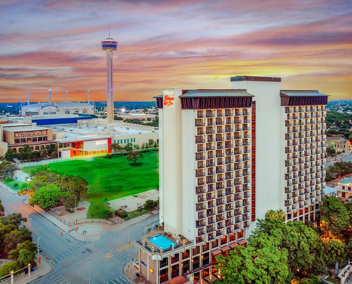 HILTON PALACIO DEL RIO - Updated 2023 Prices & Hotel Reviews (San Antonio, TX)