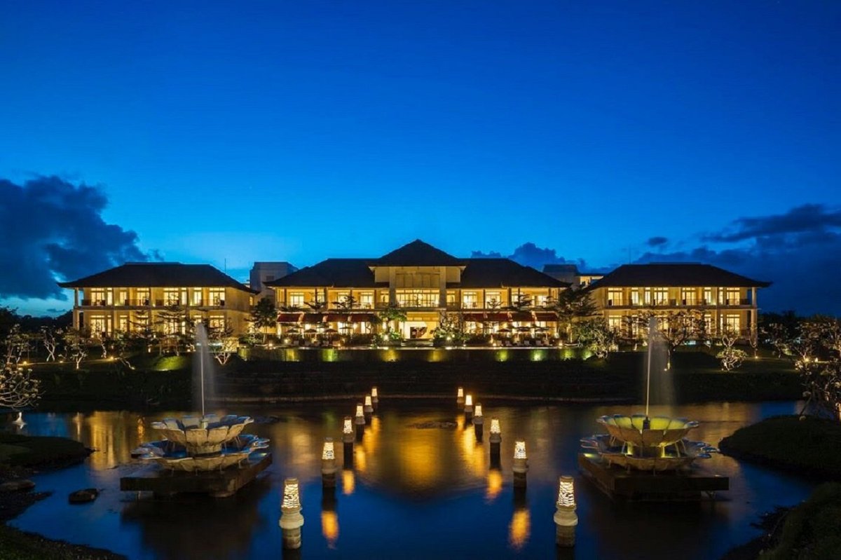 RUMAH LUWIH (Lebih, Indonesia) - Ulasan & Perbandingan Harga Hotel - Tripadvisor