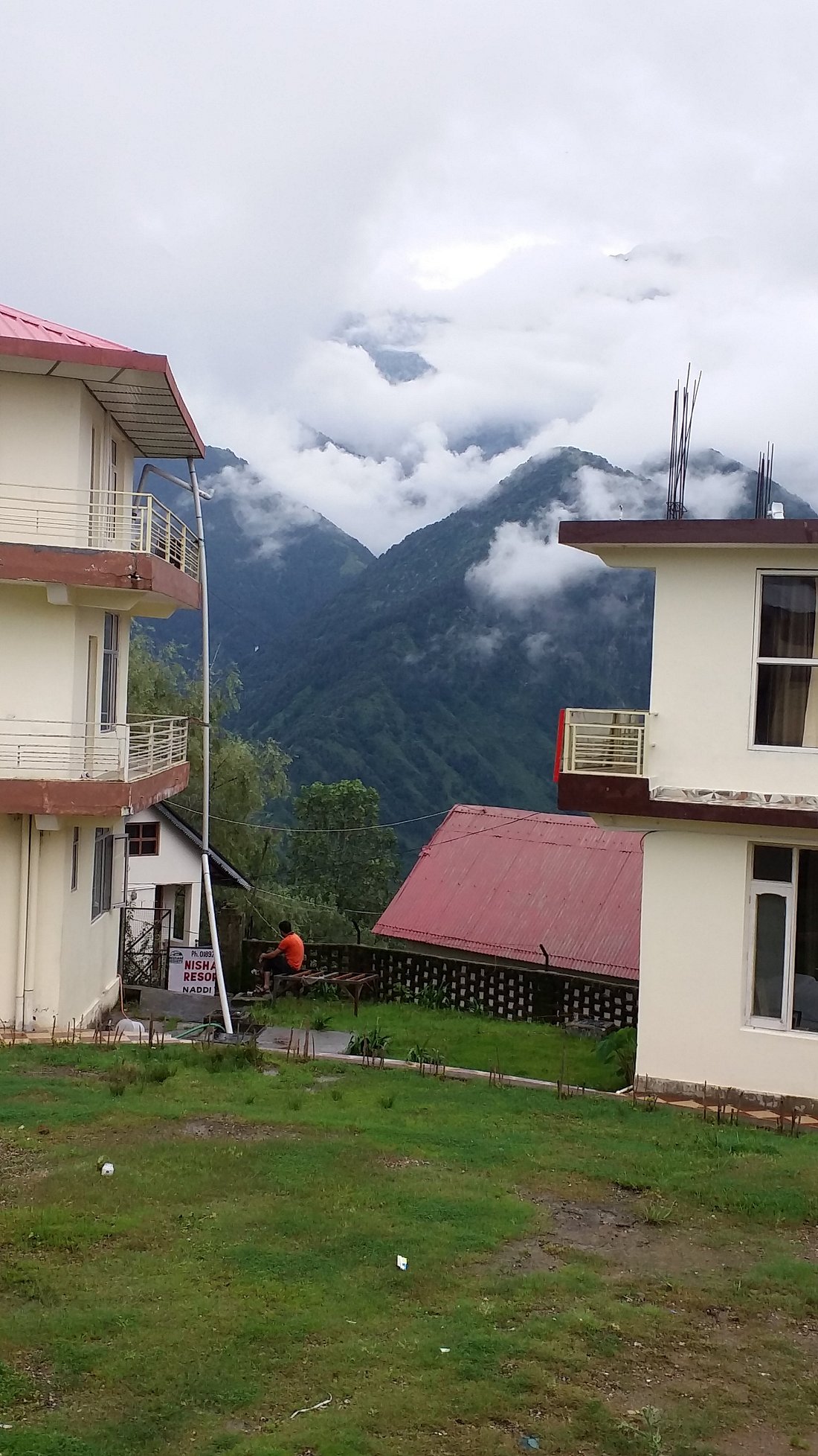 Naddi Mountain Clouds (Dharamsala, Inde) tarifs 2024