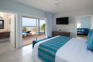 Room & Suite