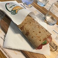Come in Emilia! Uno spettacolo!
Lavorando a Modena di piadine ne ho provate è questa le batte t