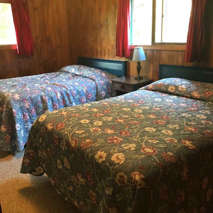 VIKING VILLAGE MOTEL - Hotel Reviews (Washington Island, WI - Door County)