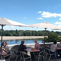 Terrasse vue sur Loire