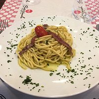 Spaghetti alla chitarra con colatura di alici di Cetara