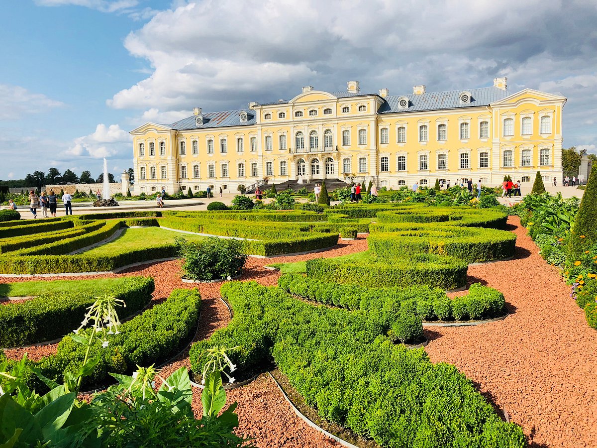 RUNDALE PALACE All You Need to Know BEFORE You Go