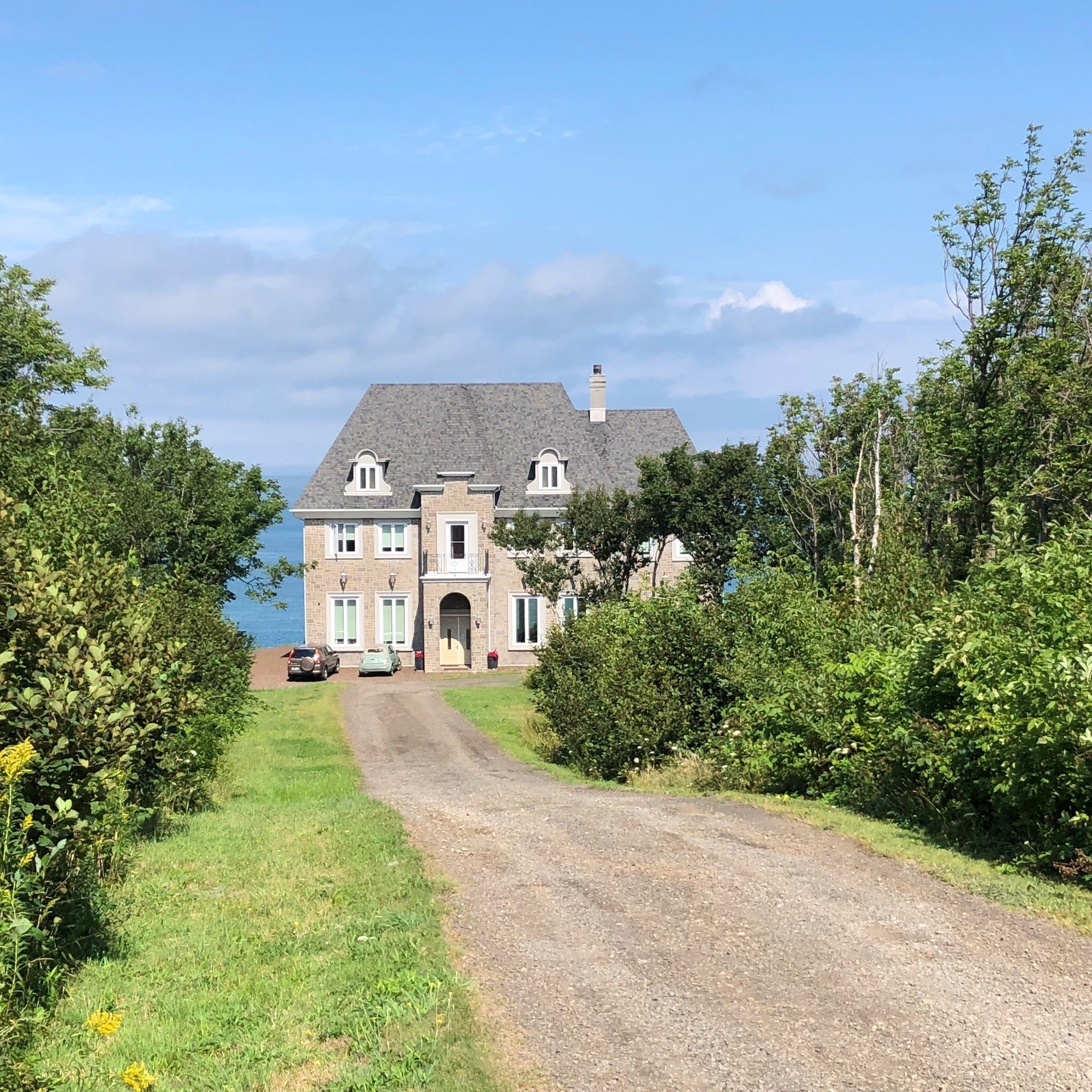 CLIFFSIDE B & B - B&B Reviews (Digby, Nova Scotia)