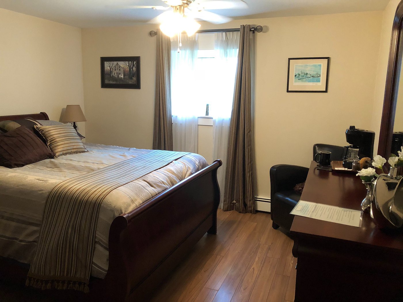 Driftwood Heights B & B - Reviews, Prices UPDATED 2022 - Tripadvisor