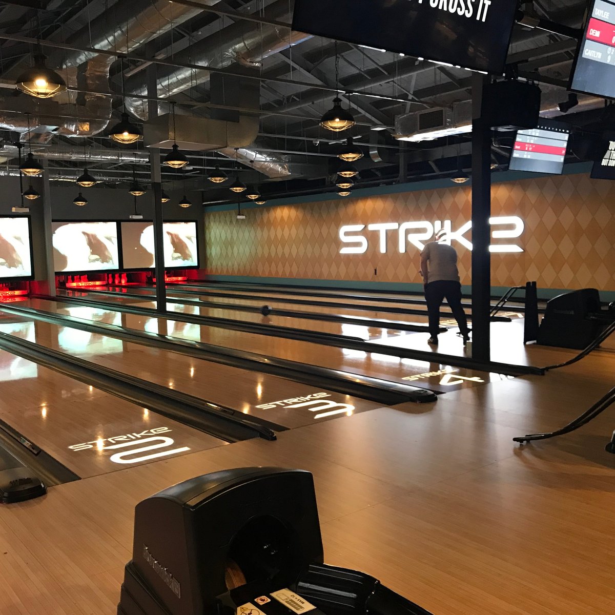 Strike Bowling Castle Towers, Castle Hill: лучшие советы перед посещением -  Tripadvisor