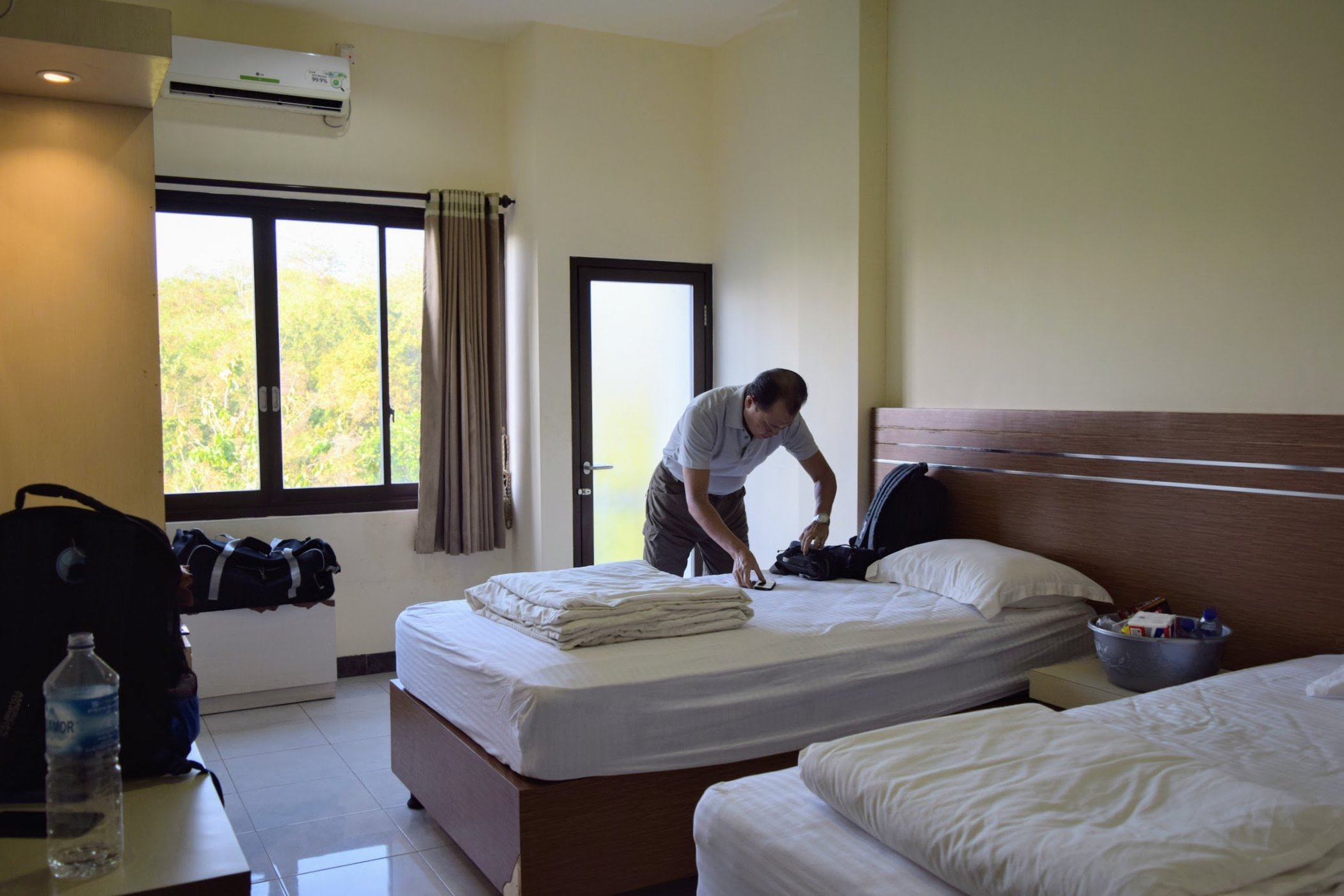 Hotel Sinar Tambolaka by null