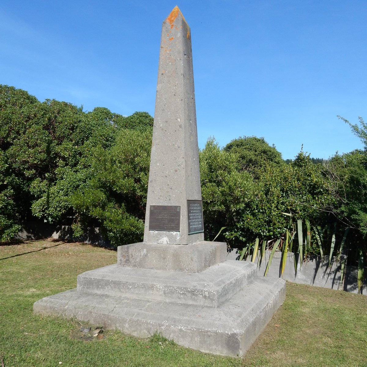 britomart-monument-akaroa-what-should-i-know-before-i-go