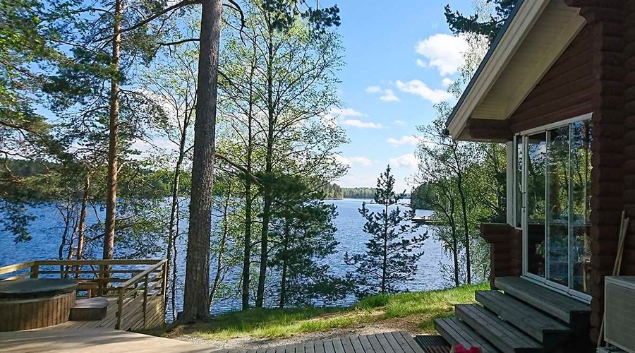 Portinranta-cottage with lake view