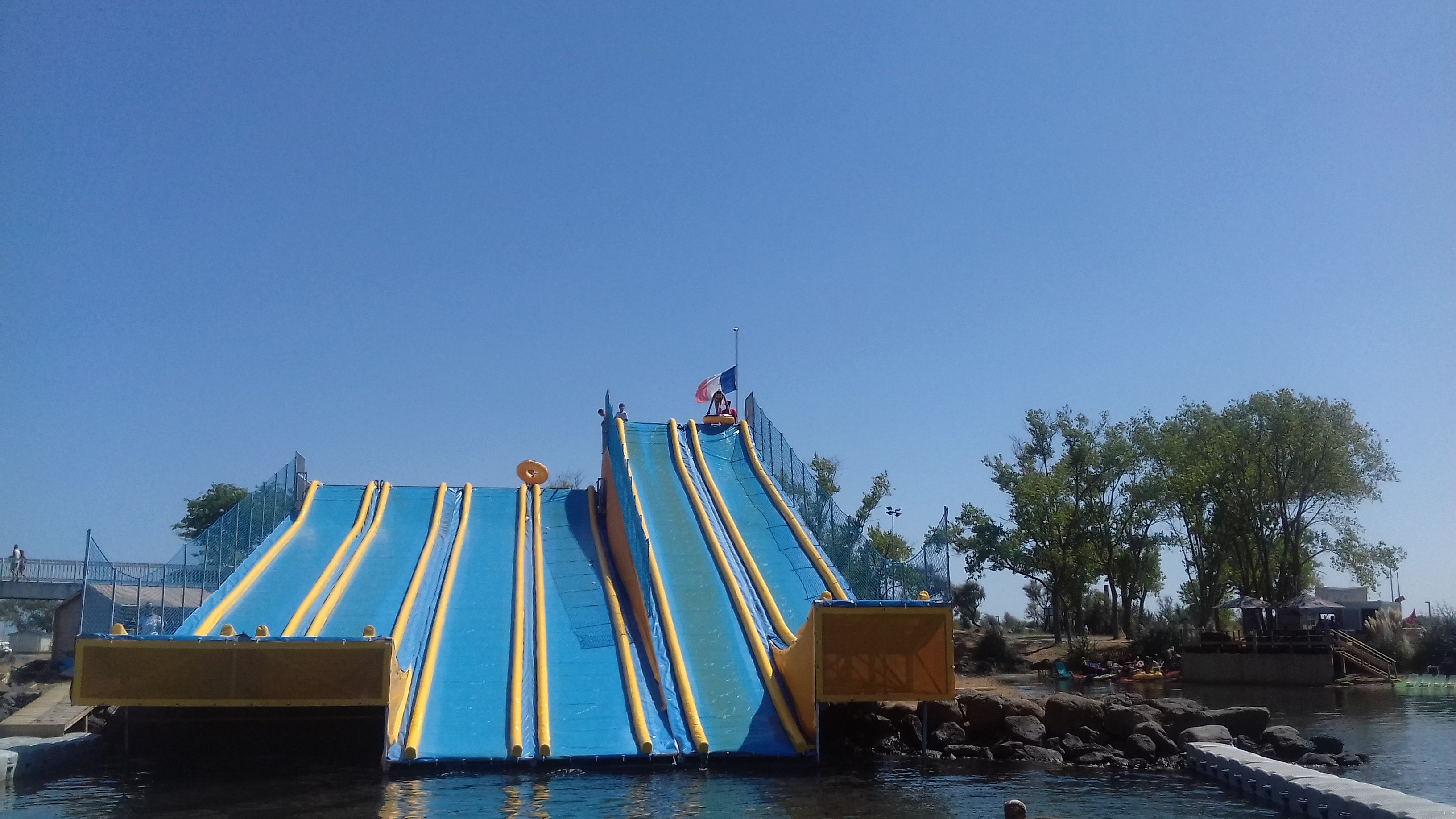 Water shop jump park