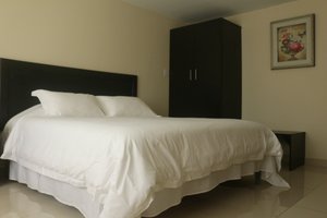 Room & Suite