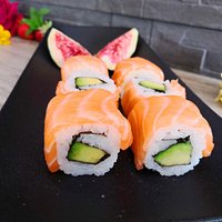 Maki roll saumon avocat