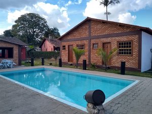 Piscina e praia
