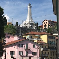 Il faro- Monumento ai caduti di Besozzo