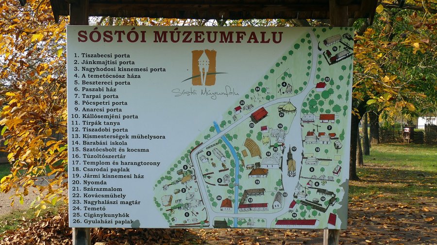 Mindig lefotózom az ilyen táblákat. Segít tájékozódni, és emlékezni egy kellemes kirándulásra.