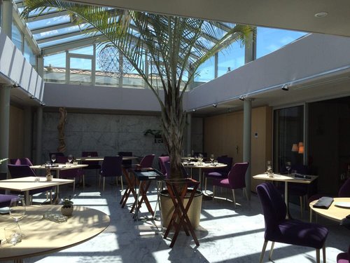Le Patio image 2 - Full view