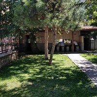 Sarıkadı Camii