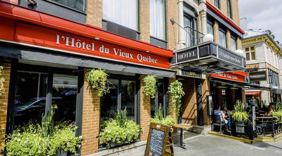 Main entrance of the hotel