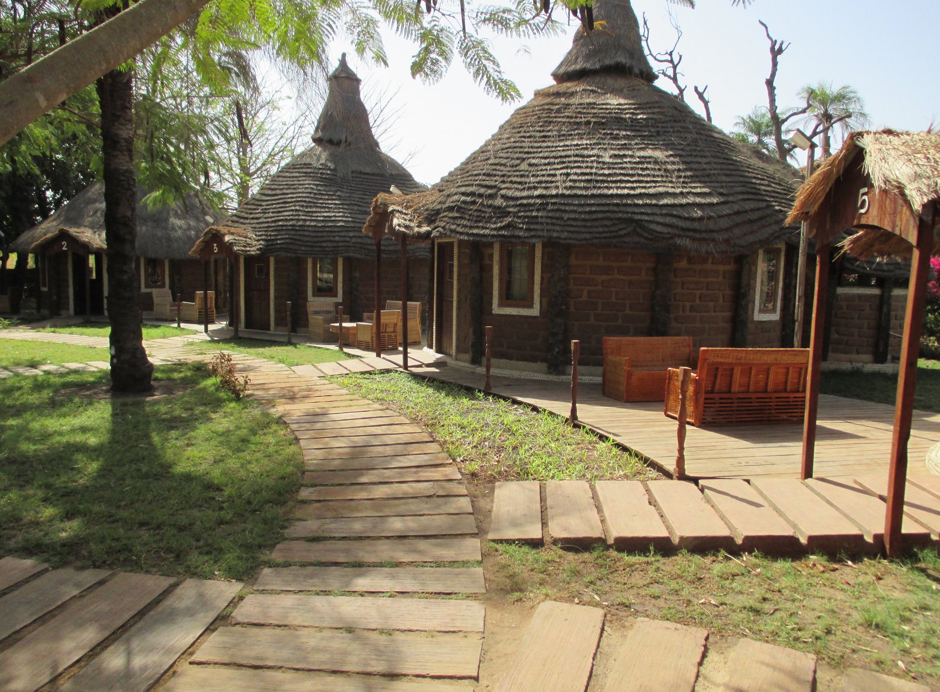 Mandinari River Lodge image