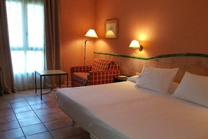 Room & Suite