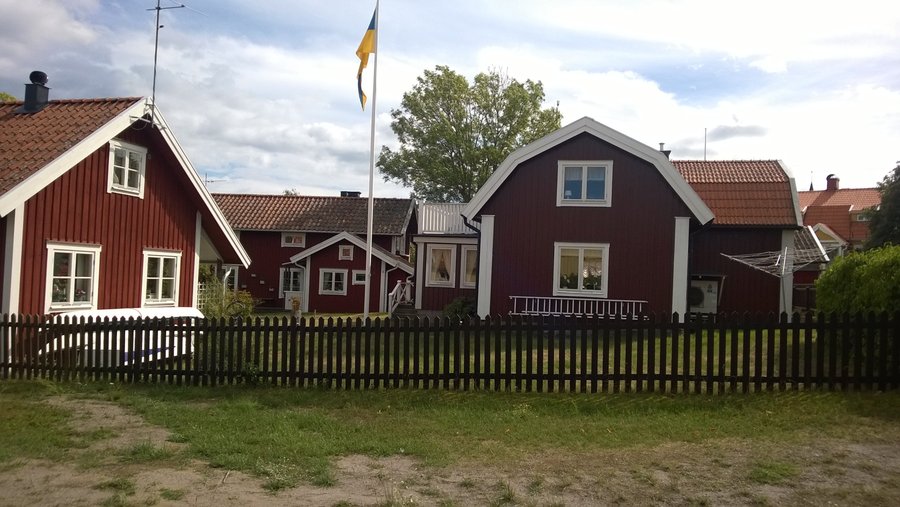 Case in legno tipiche di Sandhamn