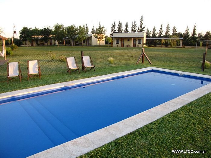 Piscina con distintas profundidades (bebés, niños y adultos) - Picture of  La Trinidad Casa de Campo, San Jose - Tripadvisor