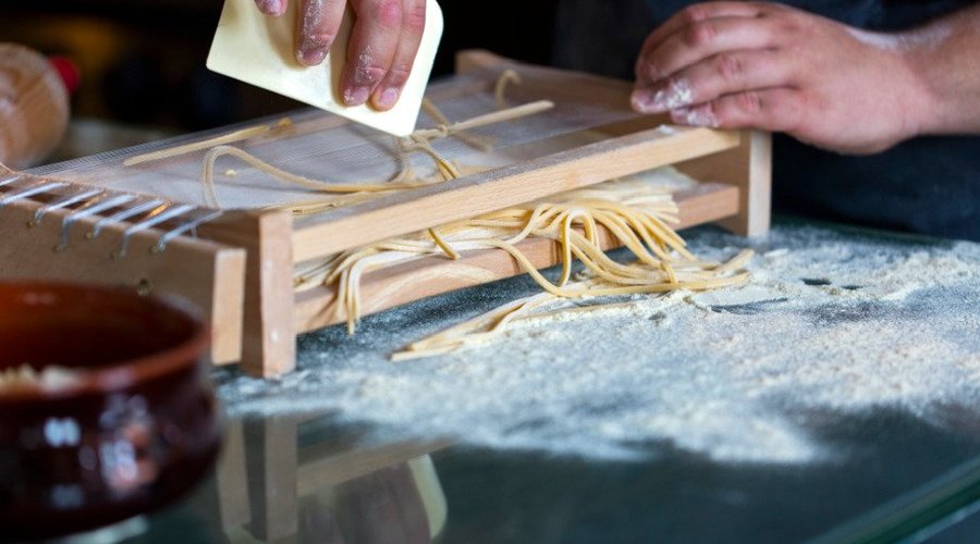 Vores pasta er altid frisk og hjemmelavet.