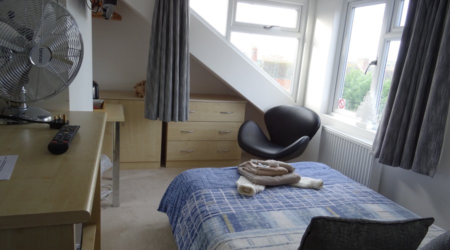 The Crow's Nest Small Double En Suite