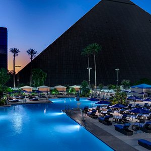 Luxor Hotel &amp; Casino, hotel in Las Vegas