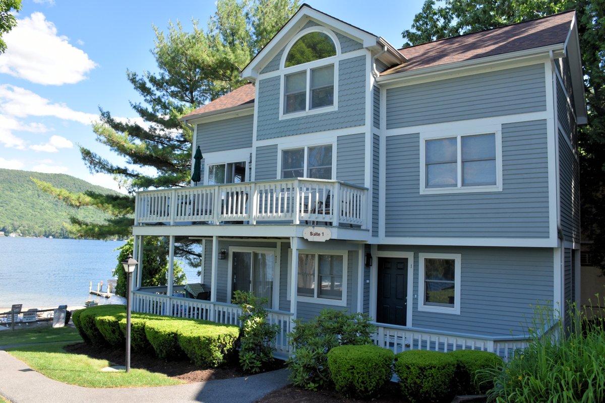 The Quarters At Lake George