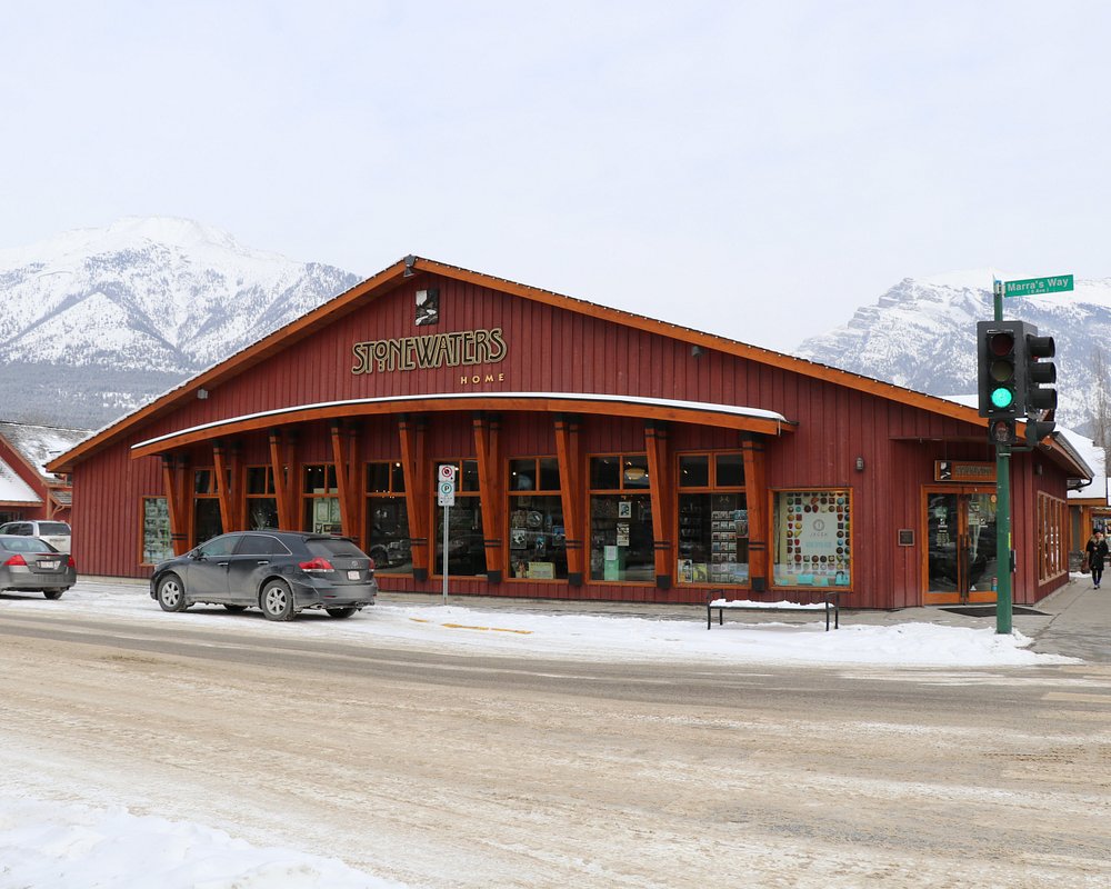 tourist shop canmore