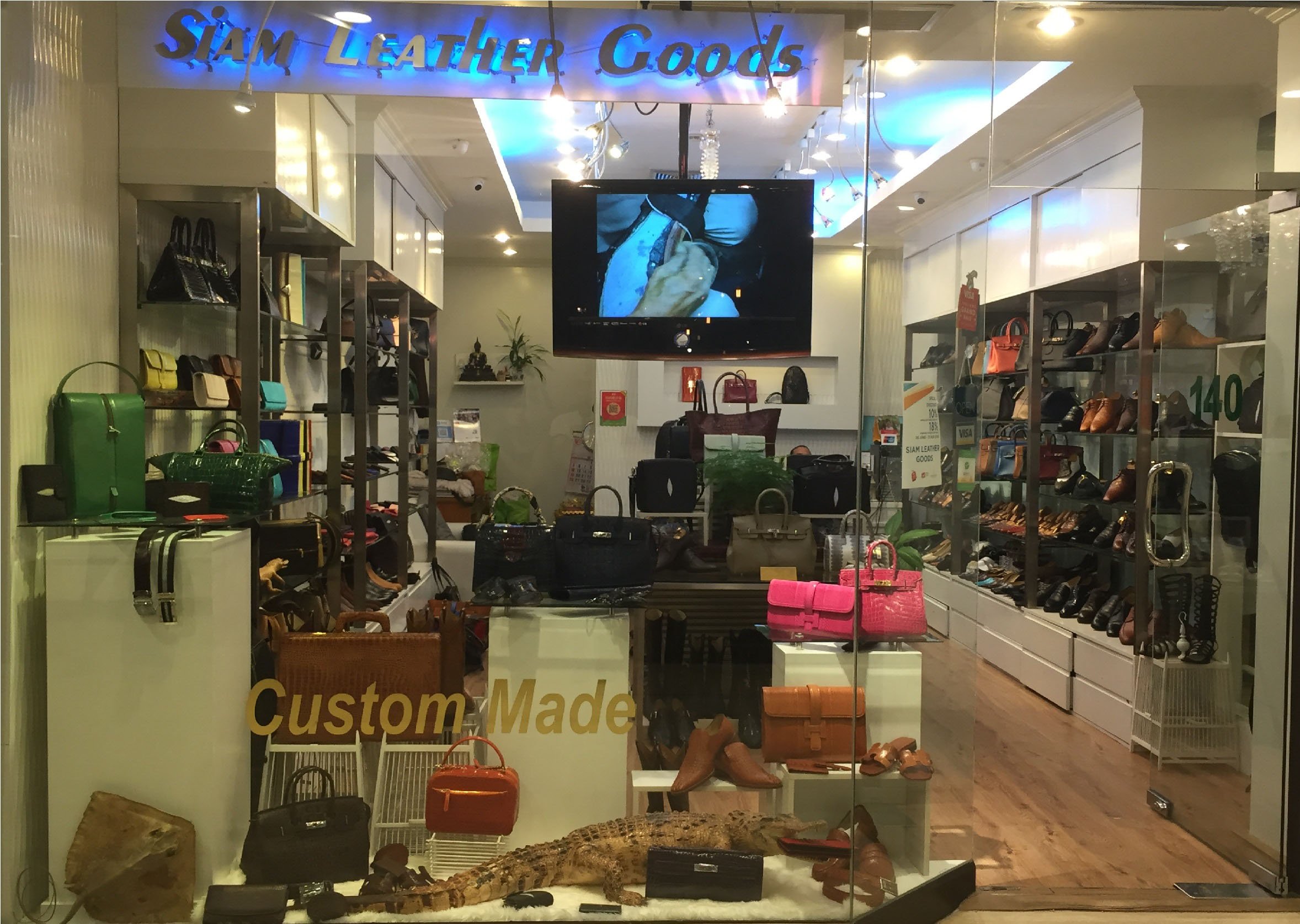 Custom leather 2024 goods near me