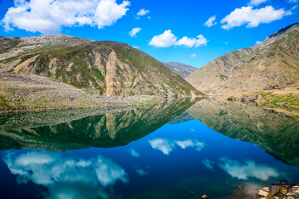 10 most beautiful lakes in Pakistan