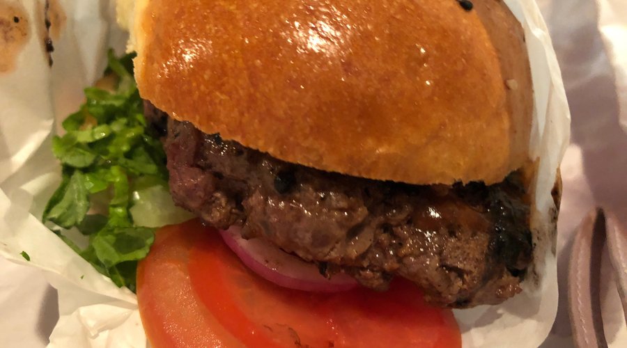 ビーフバーガー