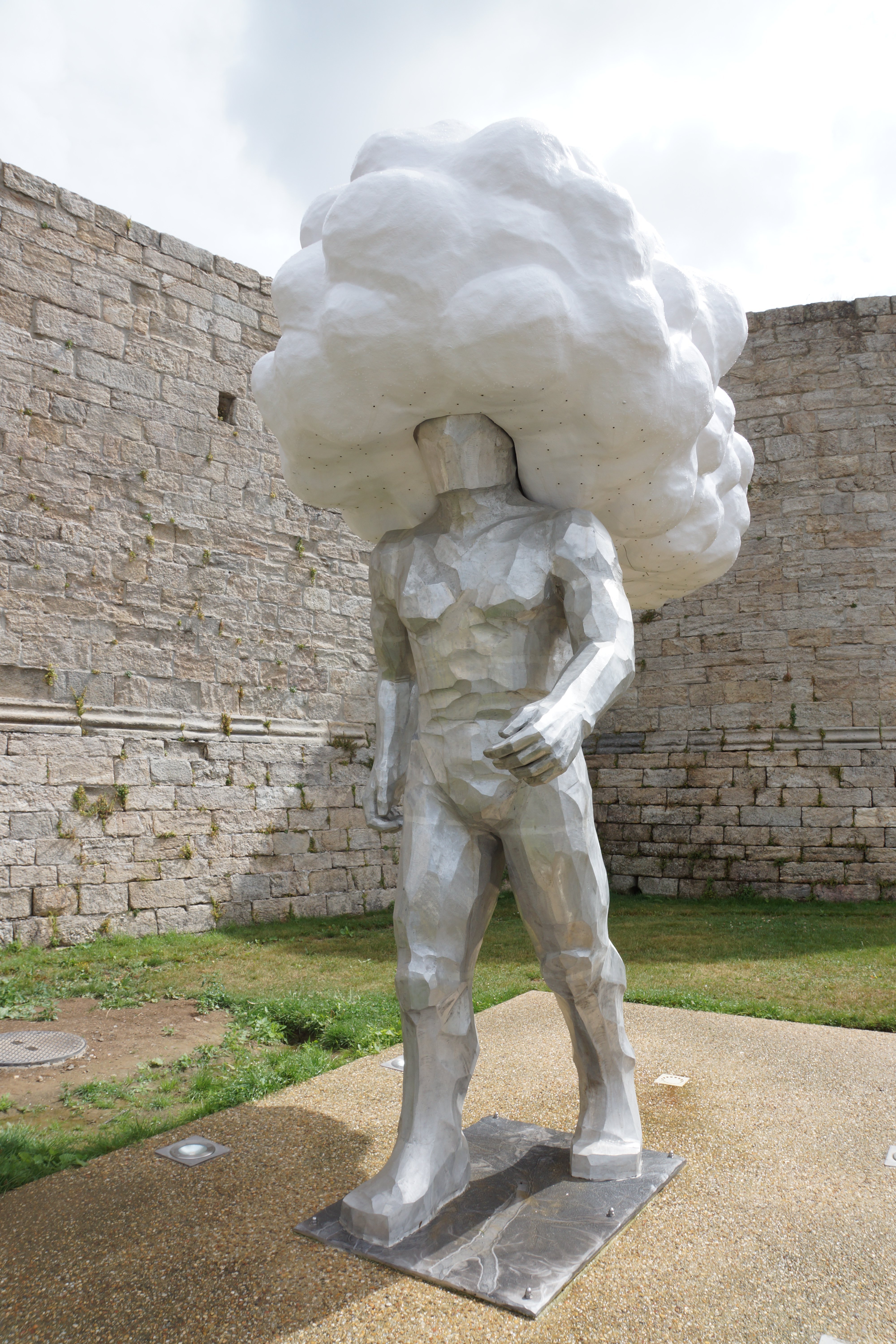 SCULPTURE L ARPENTEUR Guingamp Ce qu il faut savoir pour votre