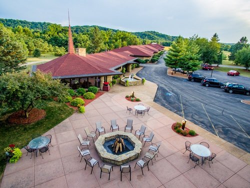 SPRING VALLEY INN - Updated 2023 Prices & Hotel Reviews (Spring