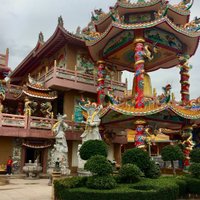 Wihan Thep Sathit Phra Ki Ti Chaloem, Chonburi