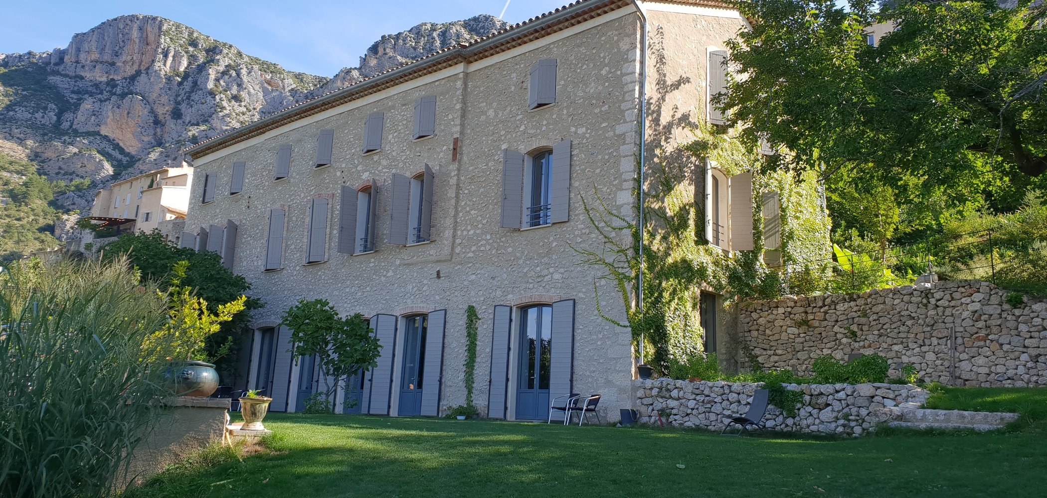 Maison d’hôtes La Fabrique Alpes de Haute Provence by null