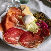 Antipasto misto.