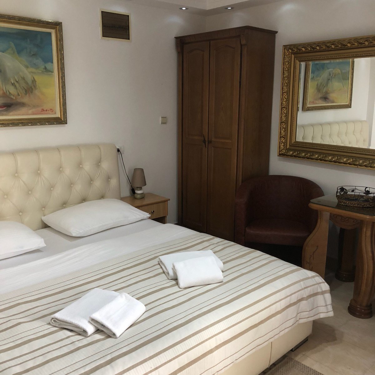 Old Town Kotor Apartments Kitchenettes: Pictures & Reviews - Tripadvisor